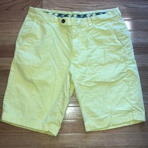 Men’s yellow Brook Brother’s khaki shorts 34